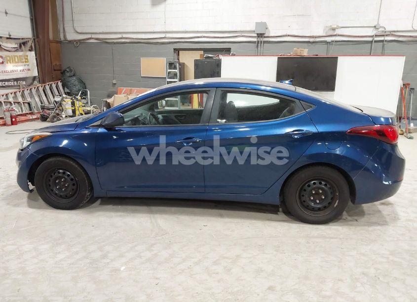 Photo 14 of 2016 Hyundai Elantra SE (VIN 5NPDH4AE8GH785893)