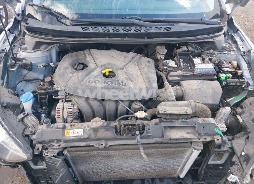 Photo 10 of 2016 Hyundai Elantra SE (VIN 5NPDH4AE8GH789670)