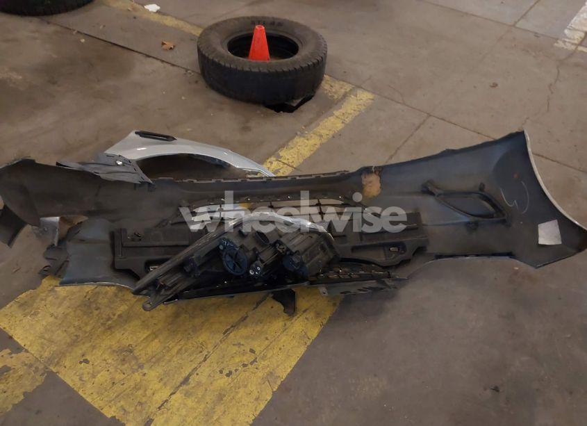 Photo 12 of 2011 Hyundai Elantra GLS (VIN 5NPDH4AE9BH024329)