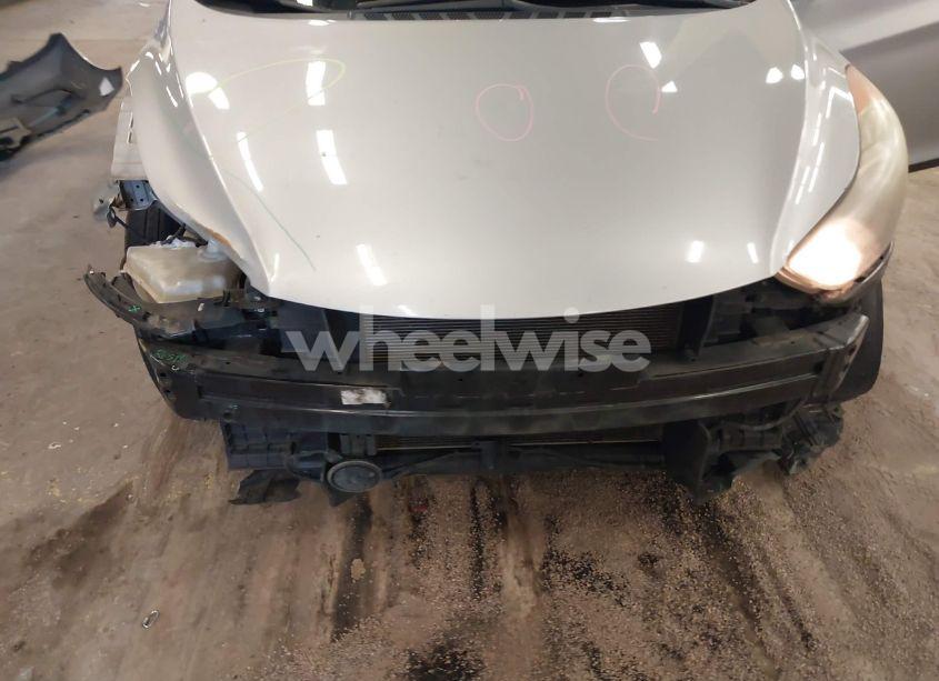 Photo 14 of 2011 Hyundai Elantra GLS (VIN 5NPDH4AE9BH024329)