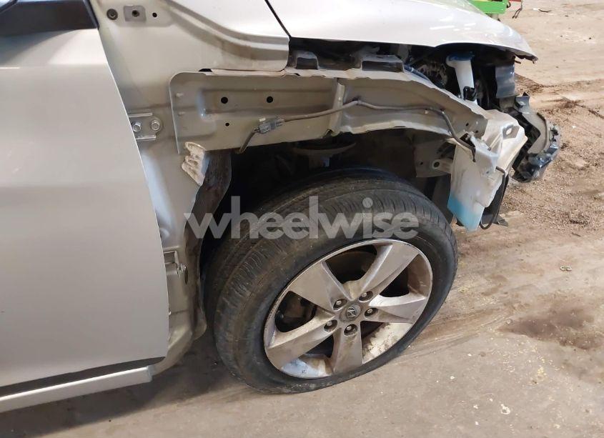 Photo 17 of 2011 Hyundai Elantra GLS (VIN 5NPDH4AE9BH024329)