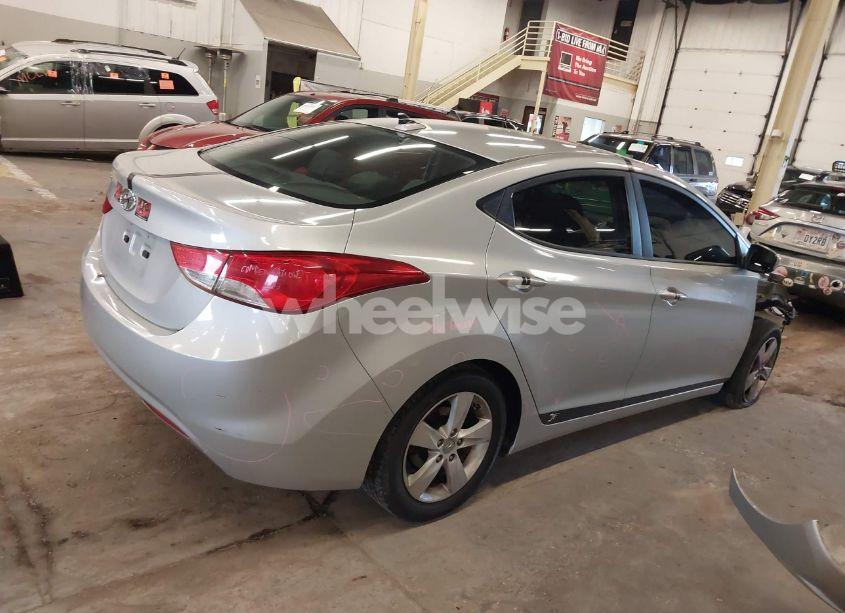 Photo 4 of 2011 Hyundai Elantra GLS (VIN 5NPDH4AE9BH024329)