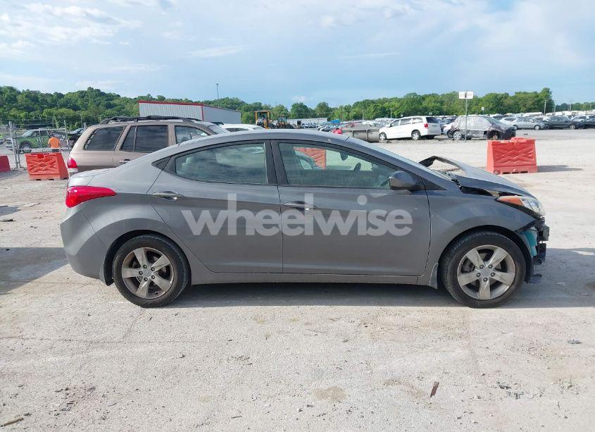 Photo 13 of 2011 Hyundai Elantra GLS (VIN 5NPDH4AE9BH050560)