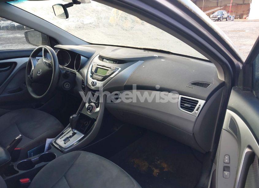 Photo 5 of 2011 Hyundai Elantra GLS (VIN 5NPDH4AE9BH056455)