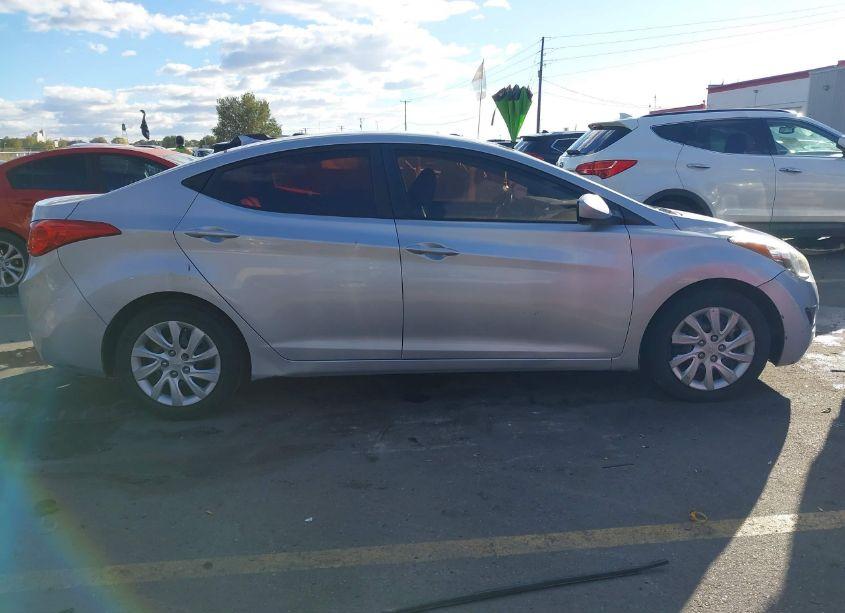 Photo 13 of 2012 Hyundai Elantra GLS (VIN 5NPDH4AE9CH065688)