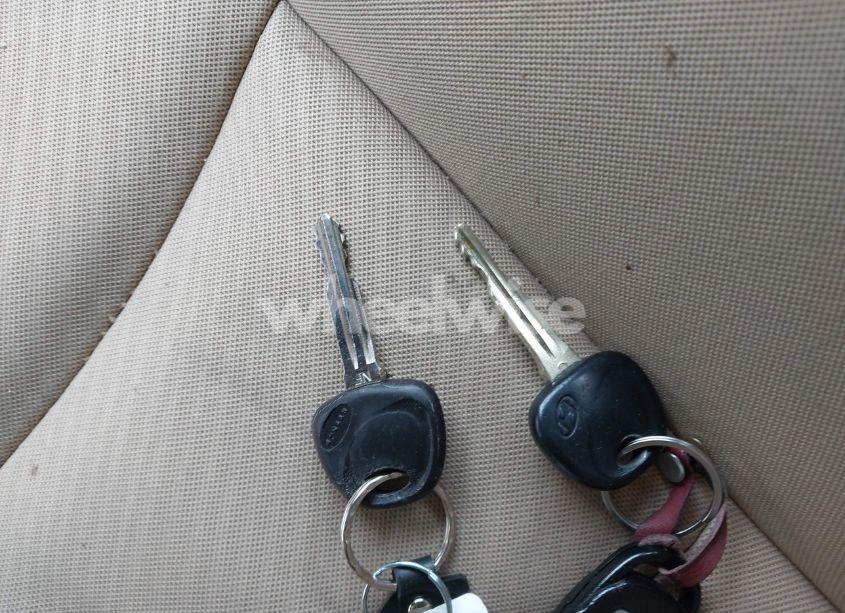 Photo 11 of 2012 Hyundai Elantra GLS (VIN 5NPDH4AE9CH113612)