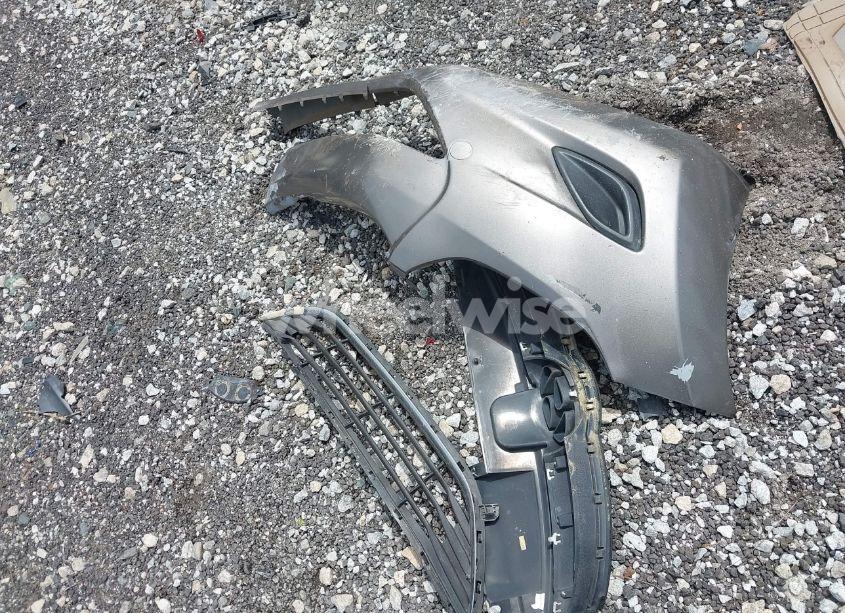 Photo 12 of 2012 Hyundai Elantra GLS (VIN 5NPDH4AE9CH118972)