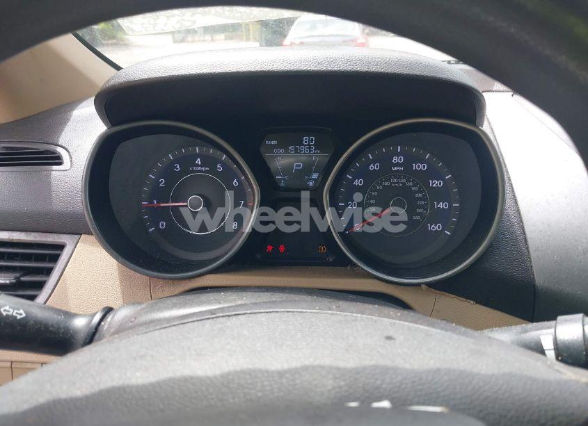 Photo 7 of 2012 Hyundai Elantra GLS (VIN 5NPDH4AE9CH118972)