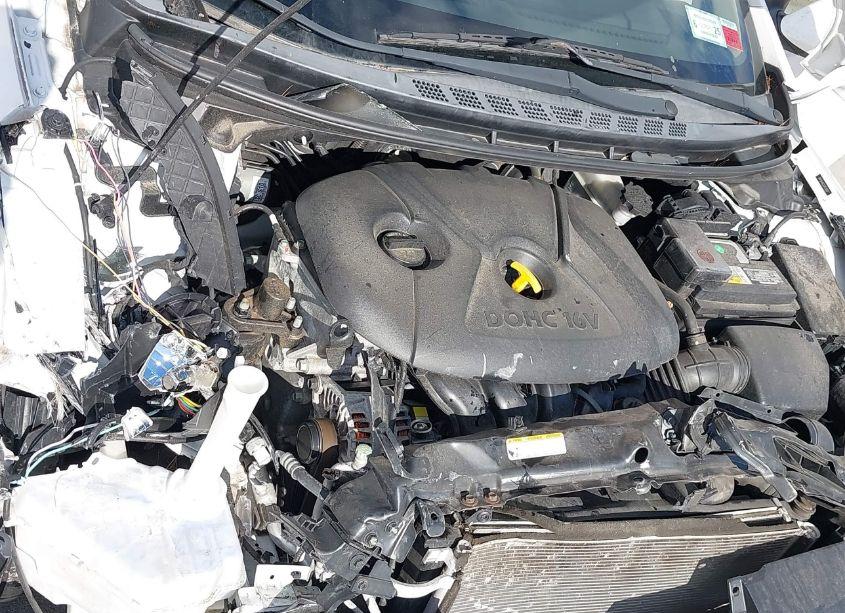 Photo 10 of 2012 Hyundai Elantra GLS (VIN 5NPDH4AE9CH136551)