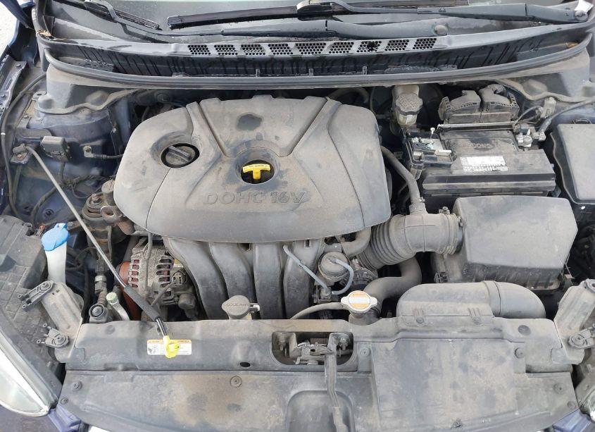 Photo 10 of 2012 Hyundai Elantra GLS (VIN 5NPDH4AE9CH140454)