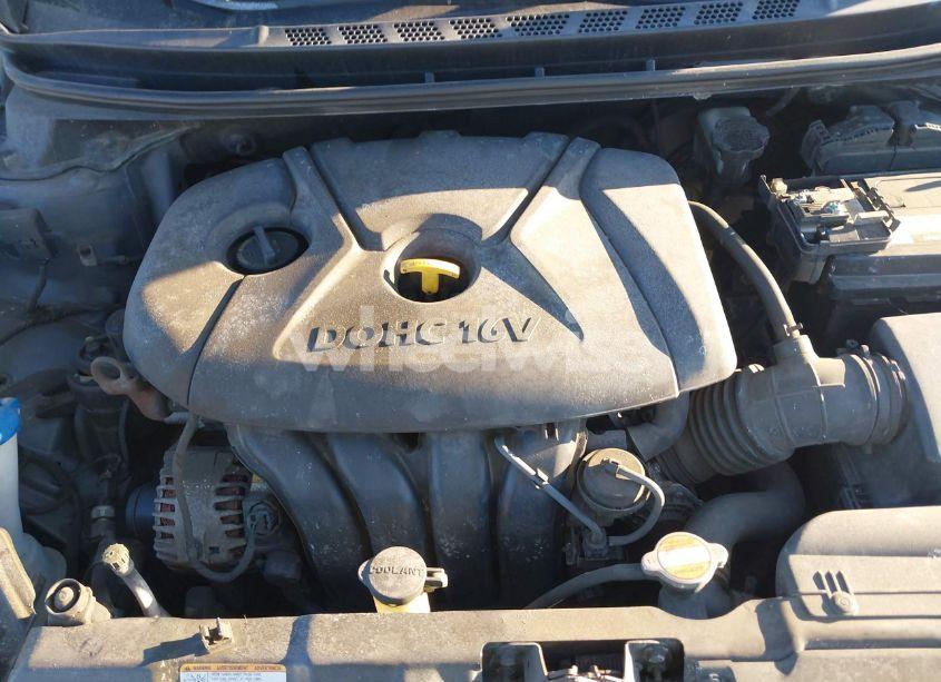 Photo 10 of 2013 Hyundai Elantra GLS (VIN 5NPDH4AE9DH162021)