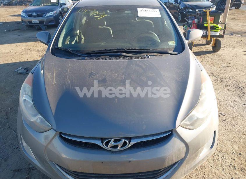 Photo 12 of 2013 Hyundai Elantra GLS (VIN 5NPDH4AE9DH162021)