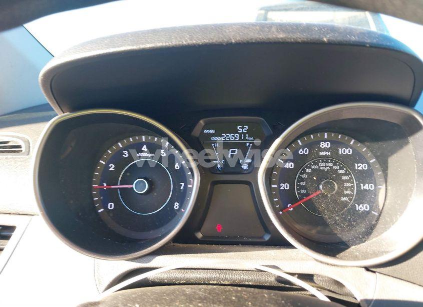 Photo 7 of 2013 Hyundai Elantra GLS (VIN 5NPDH4AE9DH162021)