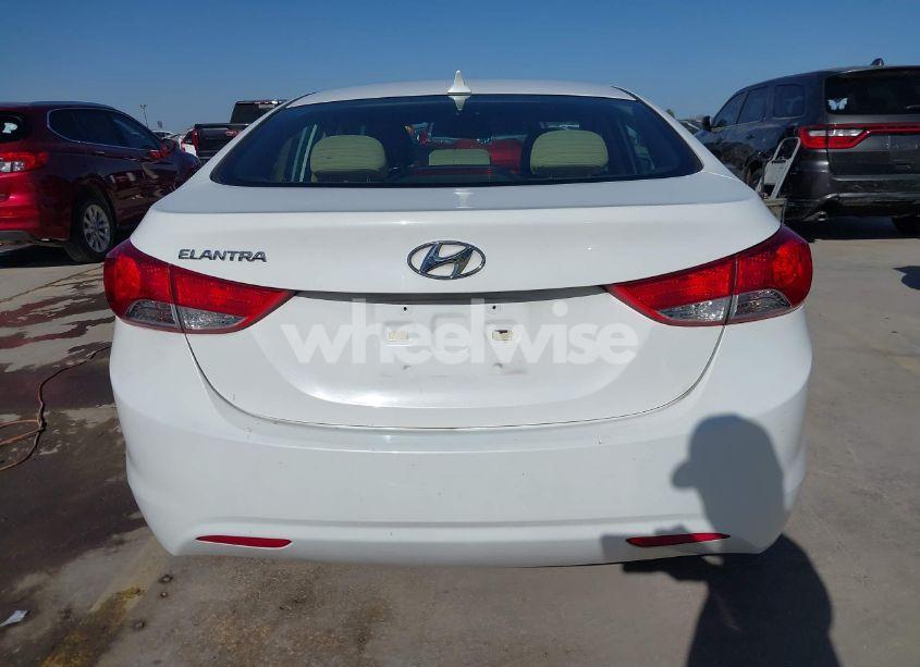 Photo 17 of 2013 Hyundai Elantra GLS (VIN 5NPDH4AE9DH166599)