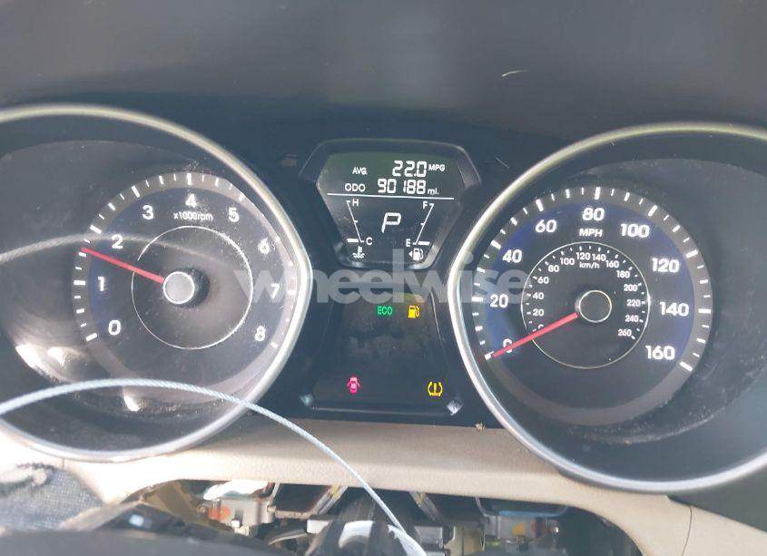 Photo 7 of 2013 Hyundai Elantra GLS (VIN 5NPDH4AE9DH166599)