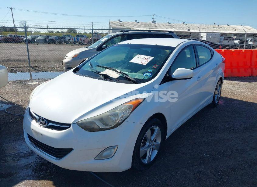 Photo 2 of 2013 Hyundai Elantra GLS (VIN 5NPDH4AE9DH172175)