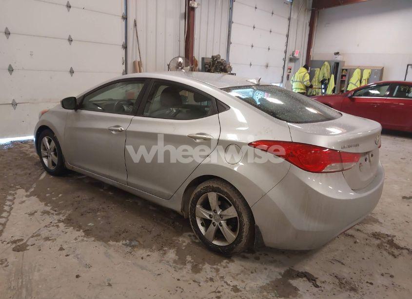 Photo 3 of 2013 Hyundai Elantra GLS (VIN 5NPDH4AE9DH177179)