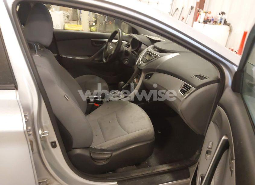 Photo 5 of 2013 Hyundai Elantra GLS (VIN 5NPDH4AE9DH177179)