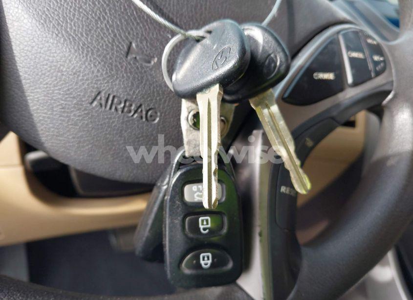 Photo 11 of 2013 Hyundai Elantra GLS (VIN 5NPDH4AE9DH194564)