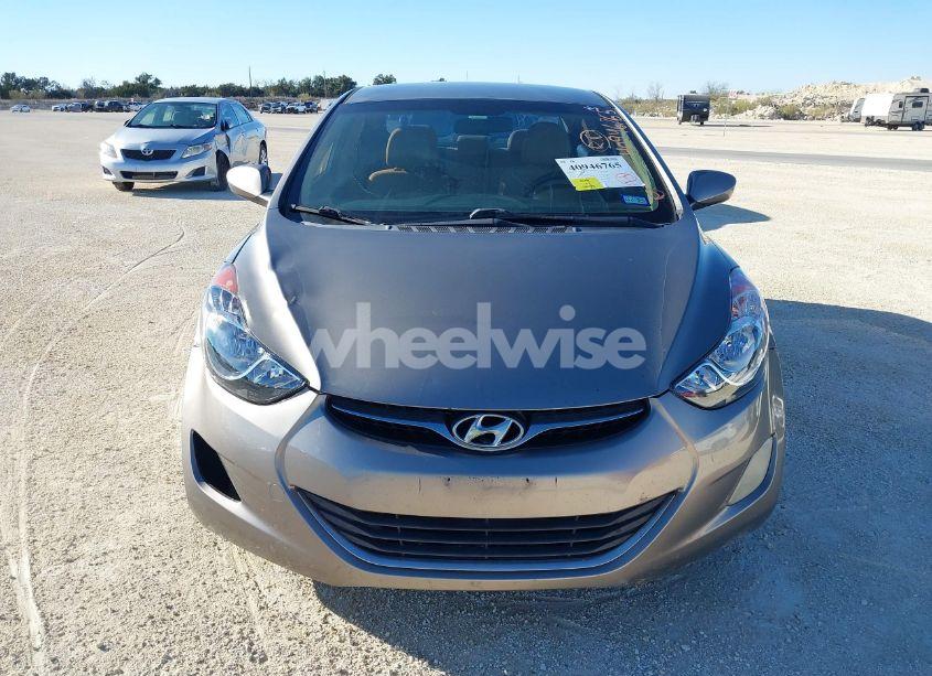 Photo 12 of 2013 Hyundai Elantra GLS (VIN 5NPDH4AE9DH194564)
