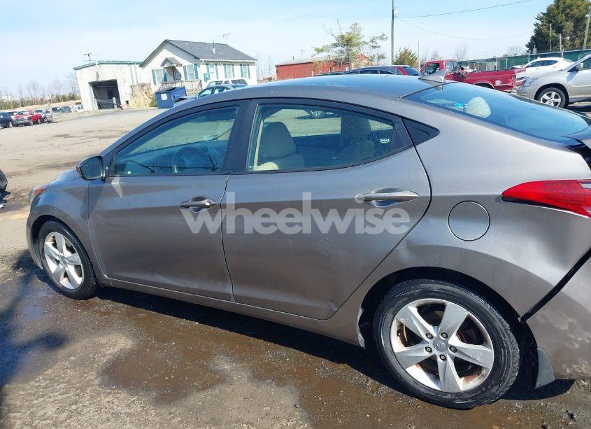 Photo 14 of 2013 Hyundai Elantra GLS (VIN 5NPDH4AE9DH195438)