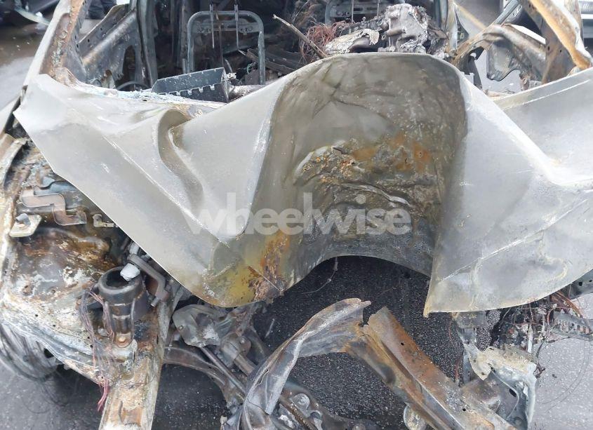 Photo 10 of 2013 Hyundai Elantra GLS (VIN 5NPDH4AE9DH199246)