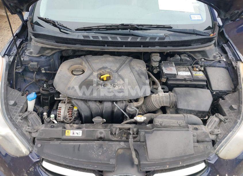 Photo 10 of 2013 Hyundai Elantra LIMITED (VIN 5NPDH4AE9DH202033)