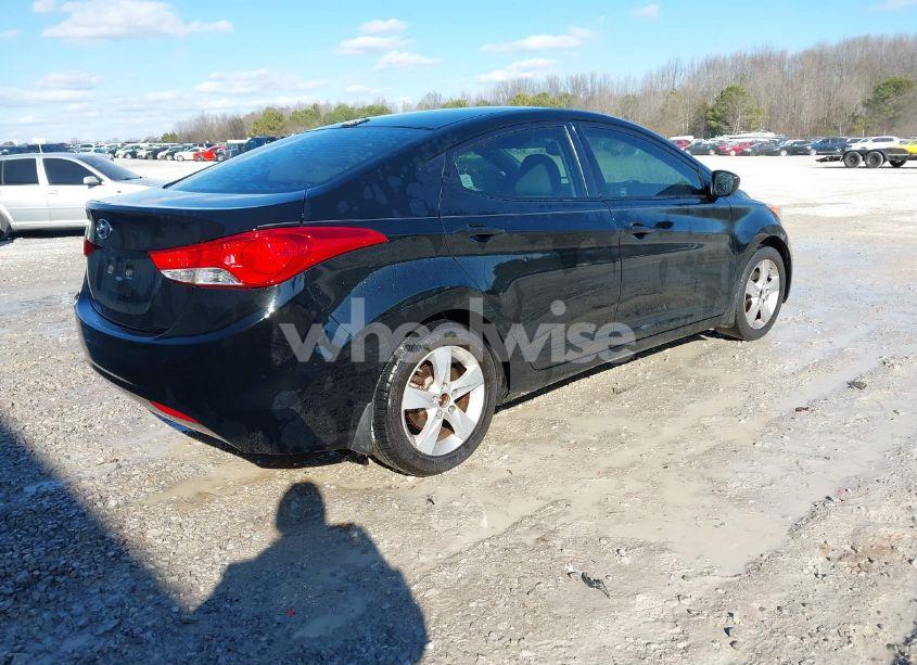 Photo 4 of 2013 Hyundai Elantra GLS (VIN 5NPDH4AE9DH204736)