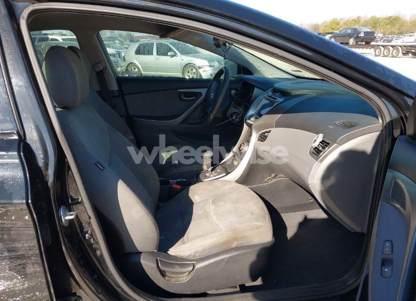 Photo 5 of 2013 Hyundai Elantra GLS (VIN 5NPDH4AE9DH204736)