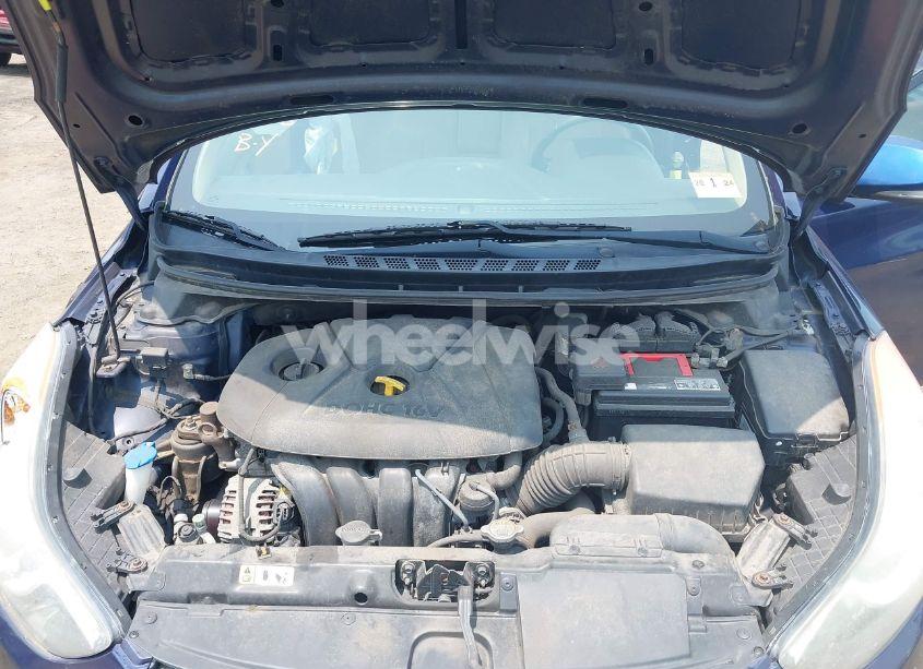 Photo 10 of 2013 Hyundai Elantra LIMITED (VIN 5NPDH4AE9DH205899)