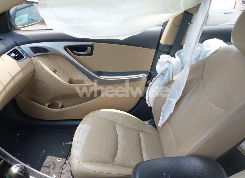 Photo 5 of 2013 Hyundai Elantra LIMITED (VIN 5NPDH4AE9DH205899)