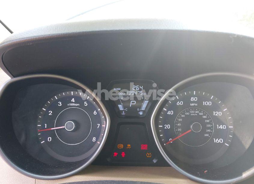 Photo 7 of 2013 Hyundai Elantra LIMITED (VIN 5NPDH4AE9DH205899)