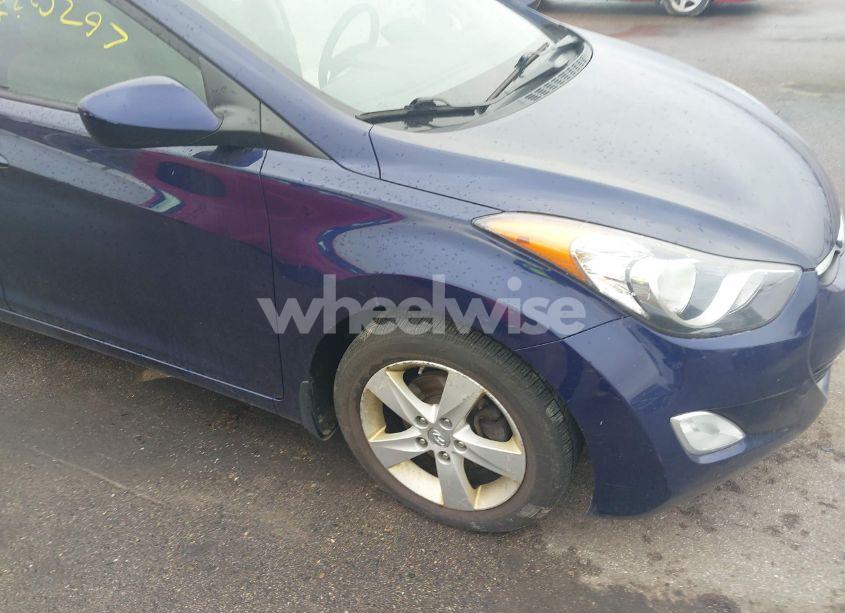Photo 6 of 2013 Hyundai Elantra GLS/LIMITED (VIN 5NPDH4AE9DH213971)