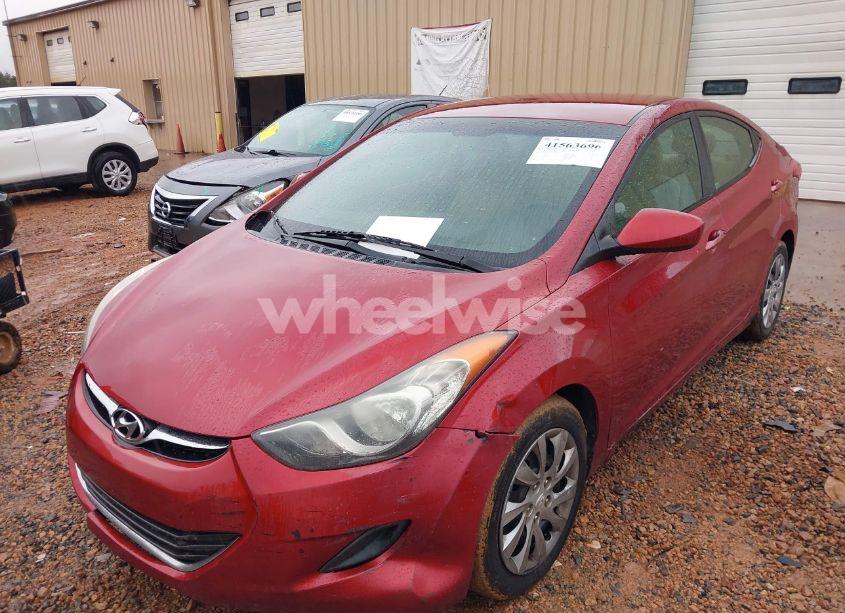 Photo 2 of 2013 Hyundai Elantra GLS (VIN 5NPDH4AE9DH218054)