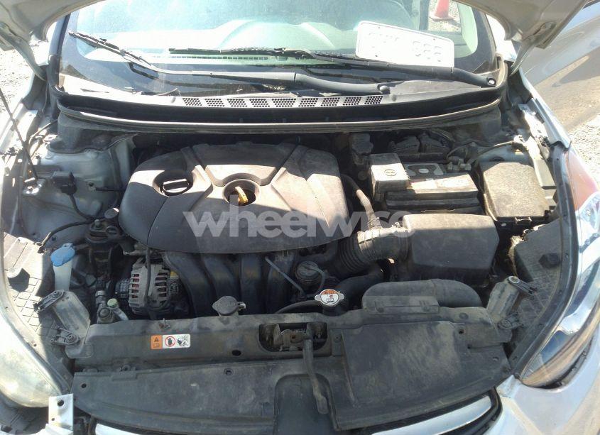 Photo 10 of 2013 Hyundai Elantra LIMITED (VIN 5NPDH4AE9DH228714)