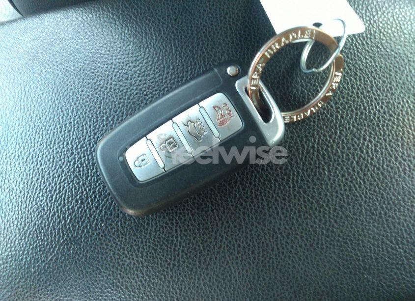 Photo 11 of 2013 Hyundai Elantra LIMITED (VIN 5NPDH4AE9DH228714)