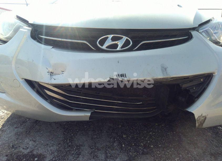 Photo 6 of 2013 Hyundai Elantra LIMITED (VIN 5NPDH4AE9DH228714)