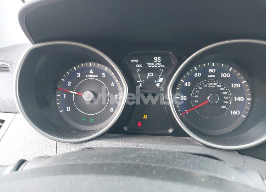 Photo 7 of 2013 Hyundai Elantra GLS (VIN 5NPDH4AE9DH232004)