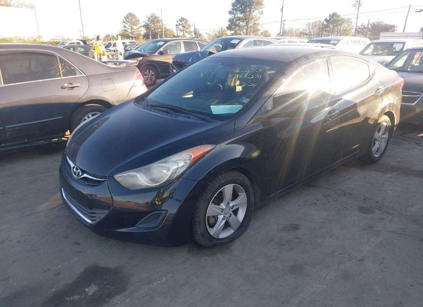 Photo 2 of 2013 Hyundai Elantra GLS (VIN 5NPDH4AE9DH243231)