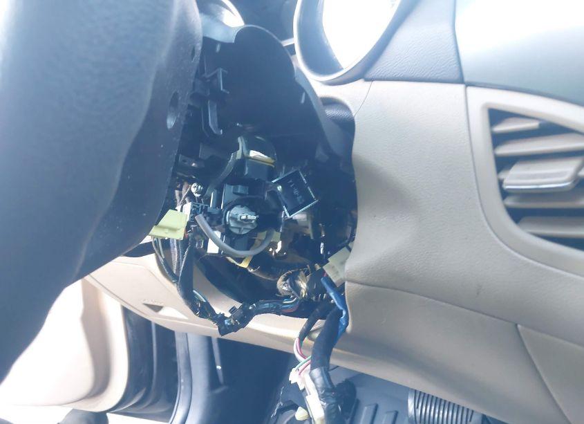 Photo 6 of 2013 Hyundai Elantra GLS (VIN 5NPDH4AE9DH243231)