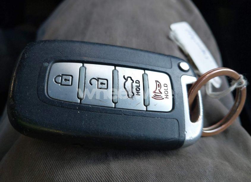 Photo 11 of 2013 Hyundai Elantra LIMITED (VIN 5NPDH4AE9DH247795)