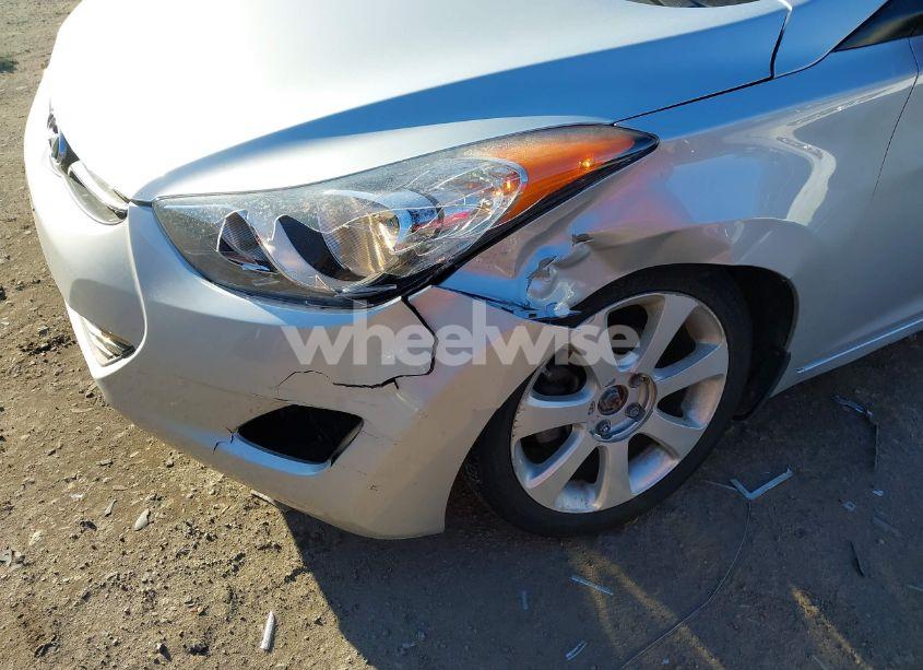 Photo 6 of 2013 Hyundai Elantra LIMITED (VIN 5NPDH4AE9DH247795)