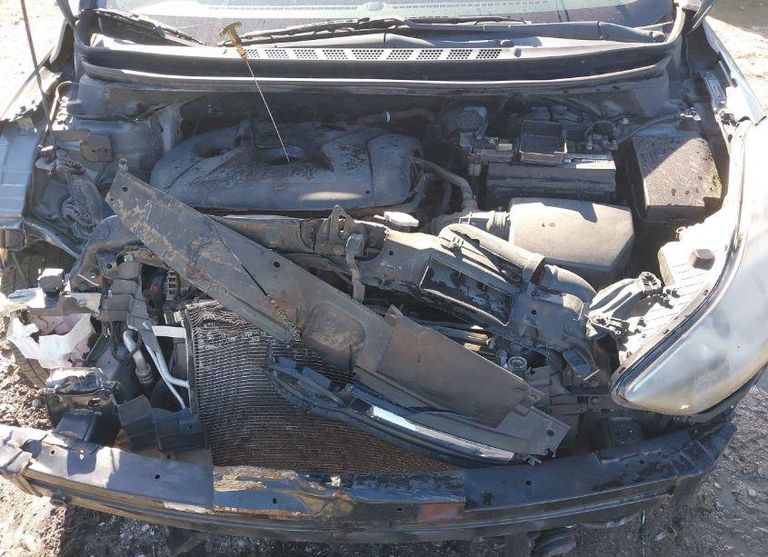 Photo 10 of 2013 Hyundai Elantra LIMITED (VIN 5NPDH4AE9DH261129)