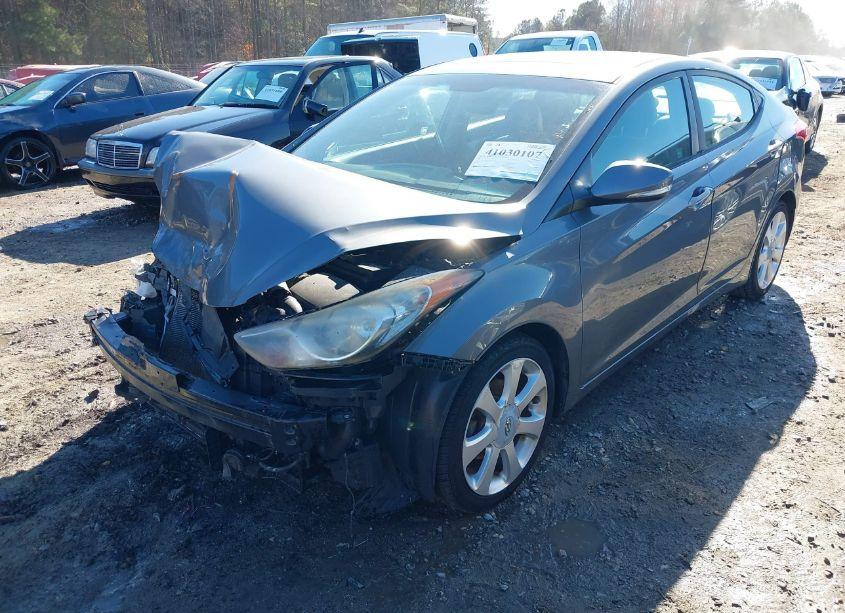 Photo 2 of 2013 Hyundai Elantra LIMITED (VIN 5NPDH4AE9DH261129)