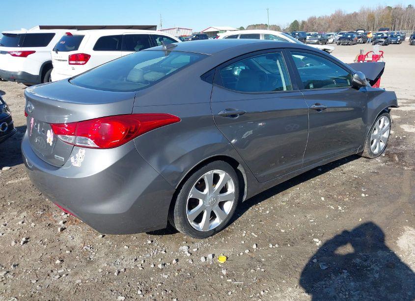 Photo 4 of 2013 Hyundai Elantra LIMITED (VIN 5NPDH4AE9DH261129)