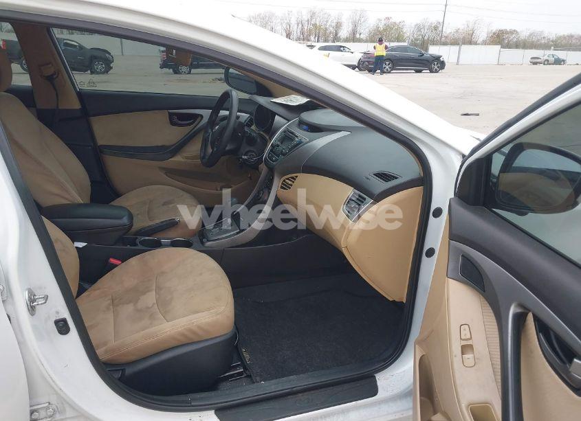 Photo 5 of 2013 Hyundai Elantra GLS (VIN 5NPDH4AE9DH264001)