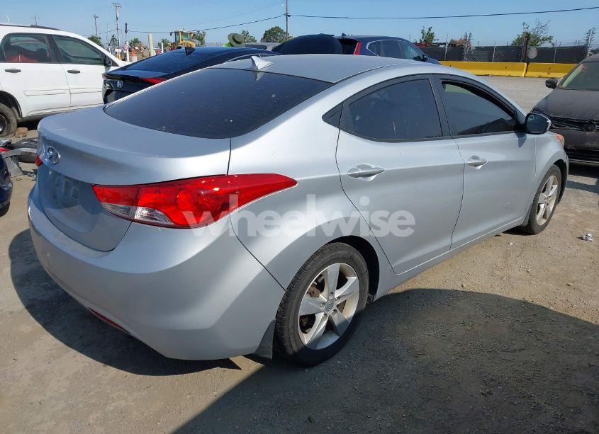 Photo 4 of 2013 Hyundai Elantra GLS (VIN 5NPDH4AE9DH271272)