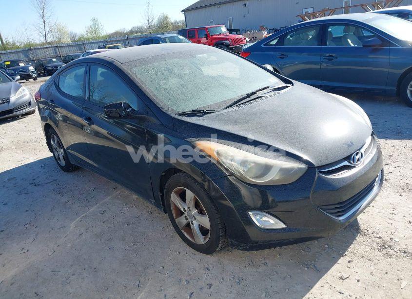 2013 Hyundai Elantra GLS (VIN 5NPDH4AE9DH276570) main photo