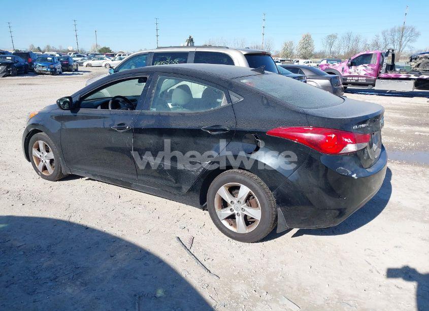 Photo 3 of 2013 Hyundai Elantra GLS (VIN 5NPDH4AE9DH276570)