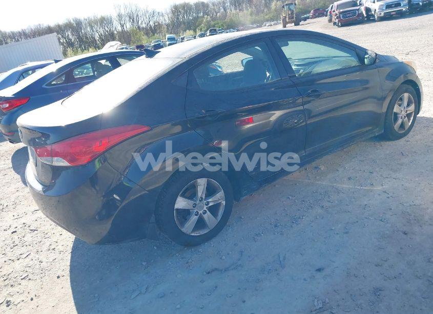 Photo 4 of 2013 Hyundai Elantra GLS (VIN 5NPDH4AE9DH276570)